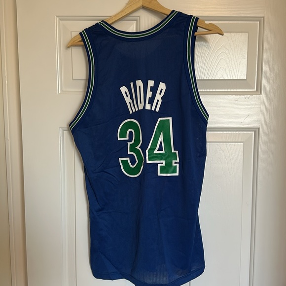 Vintage Minnesota Timberwolves jersey, made by Champion - Picture 2 of 2
